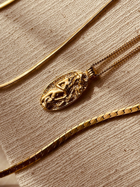 Venus Necklace